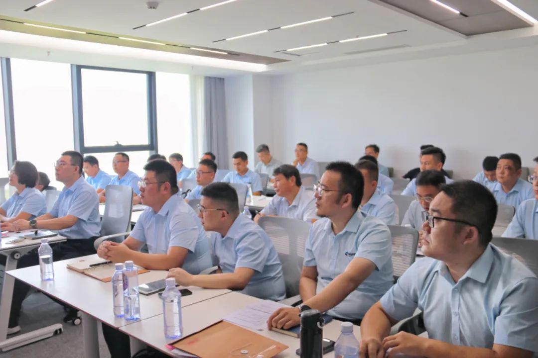 2024年上半年中層管理干部述職會(huì)議：述職曬答卷，砥礪再奮進(jìn)。